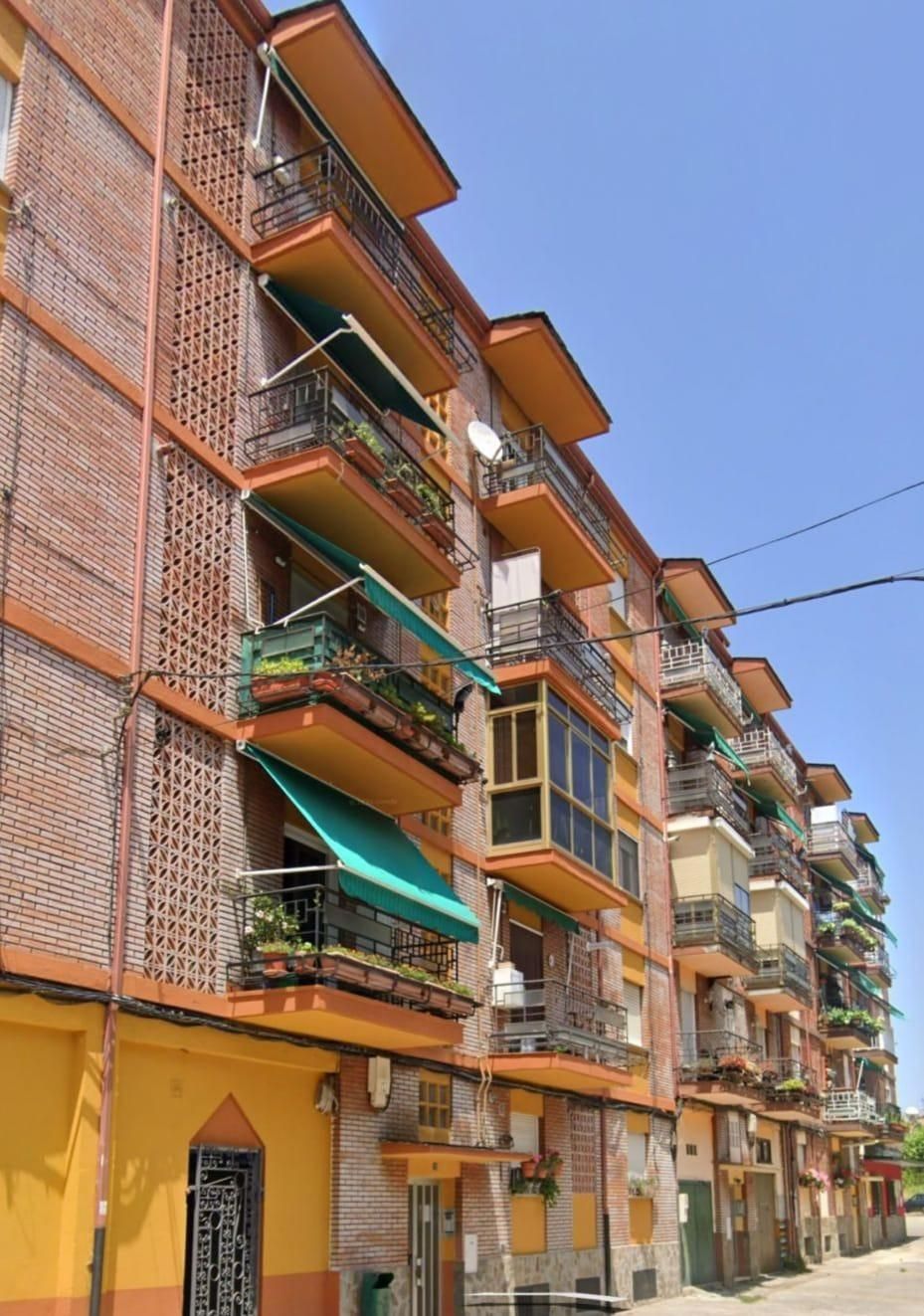 Exterior view of Flat for sale in Ponferrada  with Heating, Terrace and Storage room