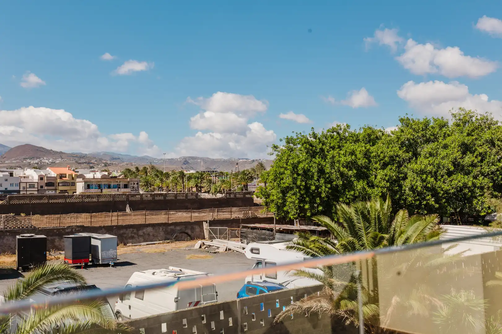 Vista exterior de Casa o xalet en venda en Callejón del Castillo - El Calero - Las Huesas
