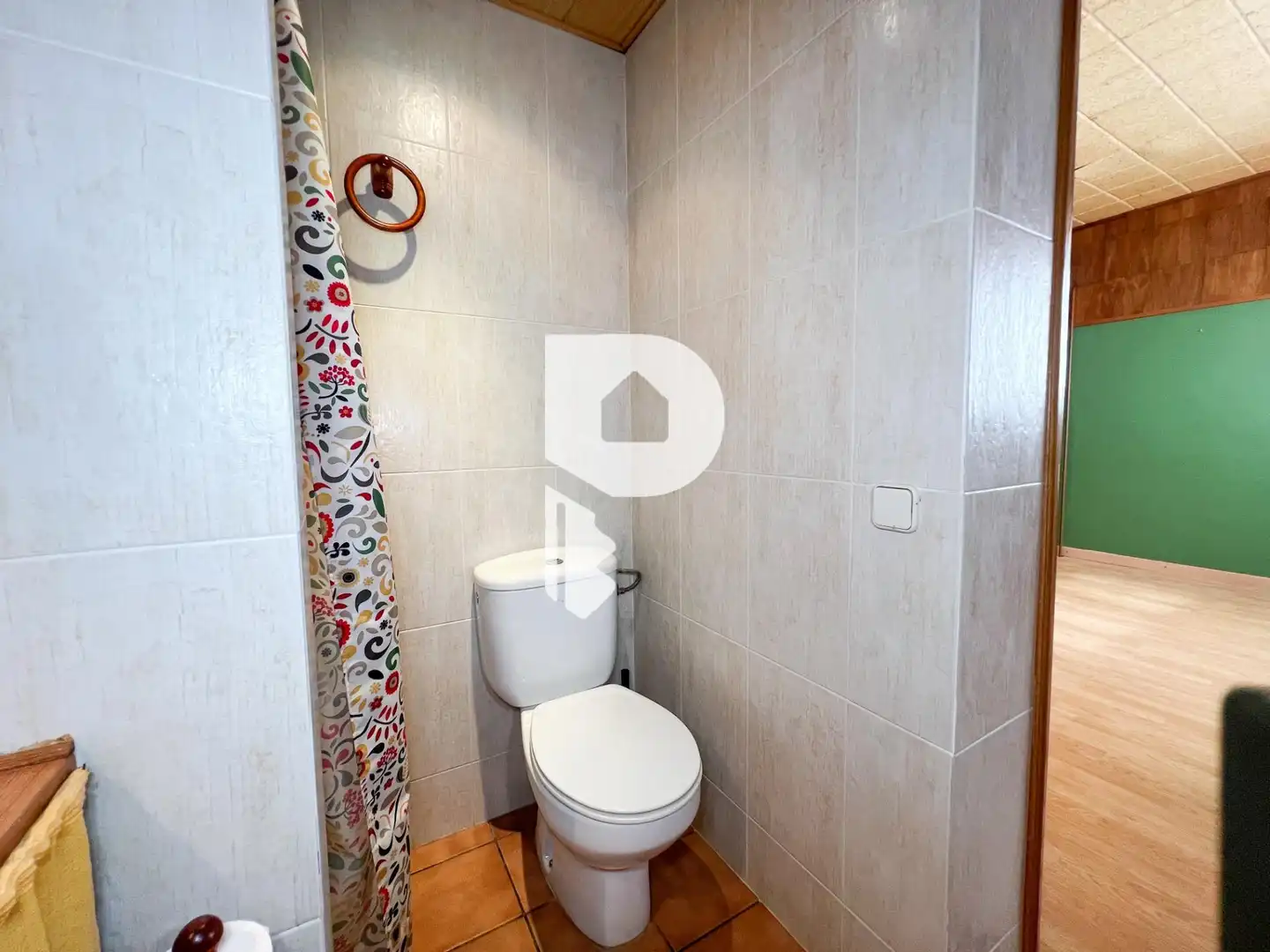Bany de Casa o xalet en venda en Vallirana amb Calefacció, Jardí privat i Terrassa