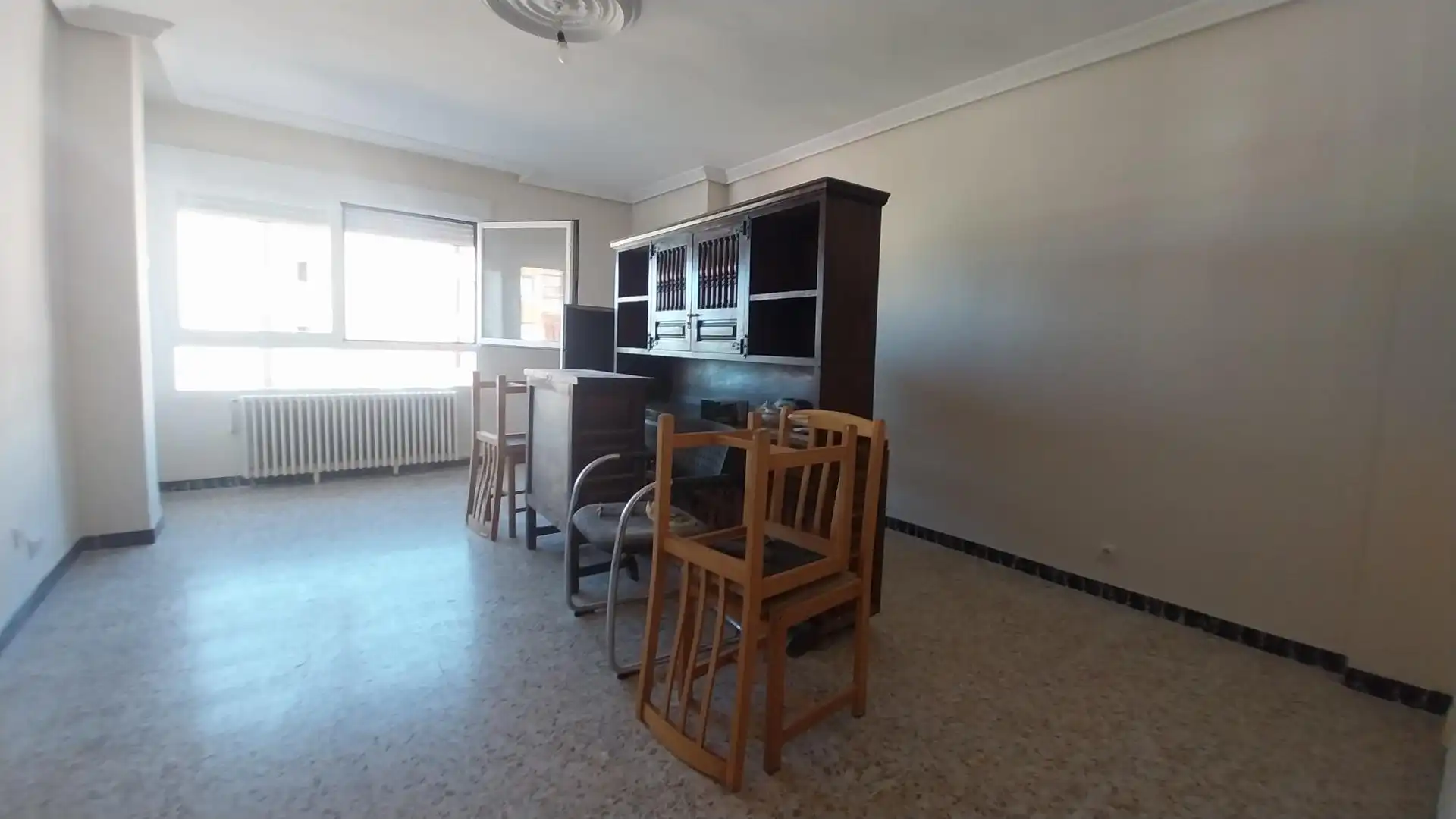Wohnung zur Miete in Barrio España