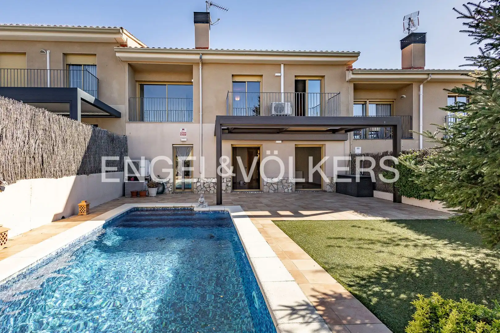 Vista exterior de Casa o chalet de alquiler en Collbató con Aire acondicionado, Calefacción y Jardín privado