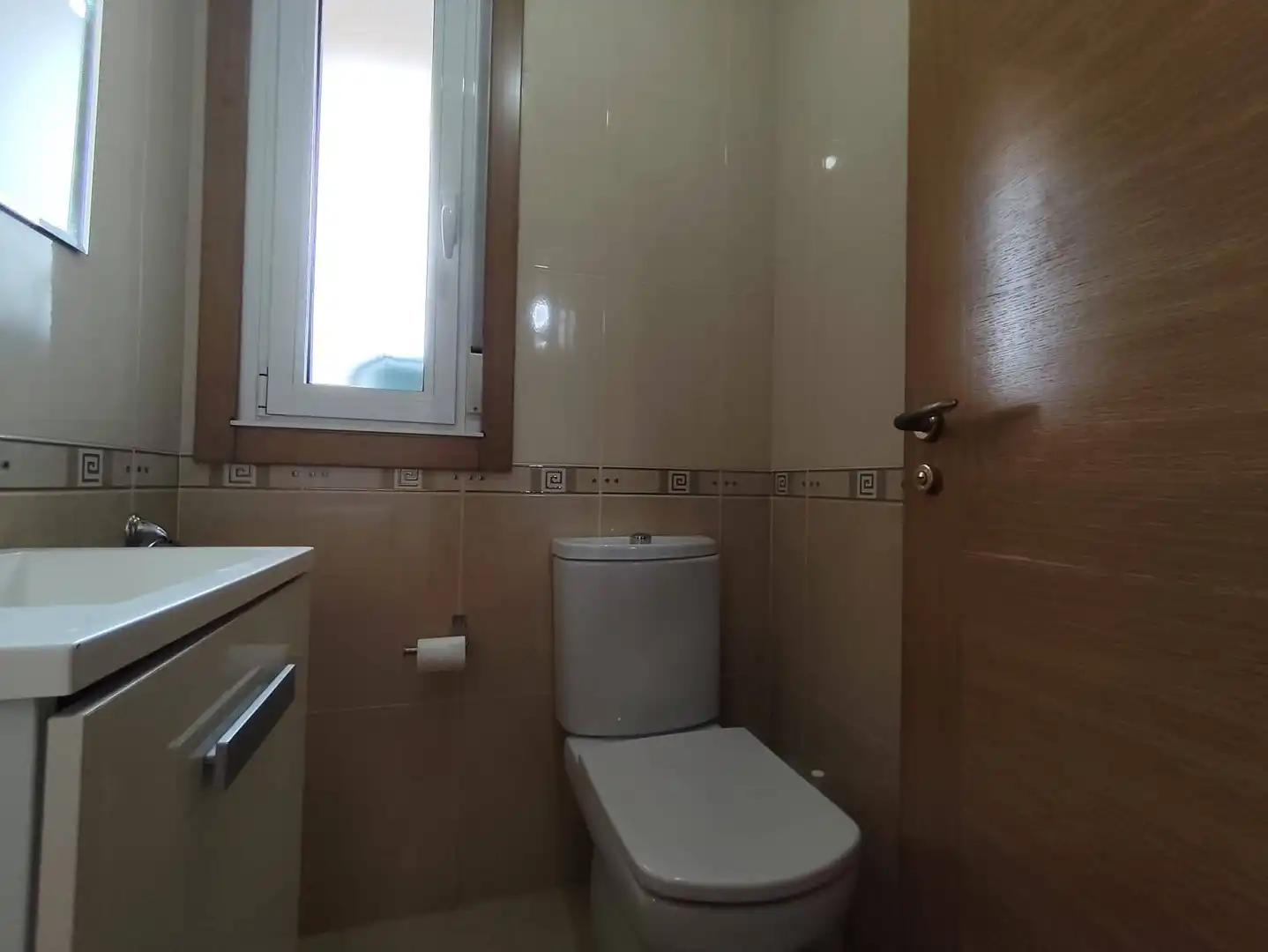 Baño de Casa adosada en venta en Teo con Calefacción, Jardín privado y Terraza