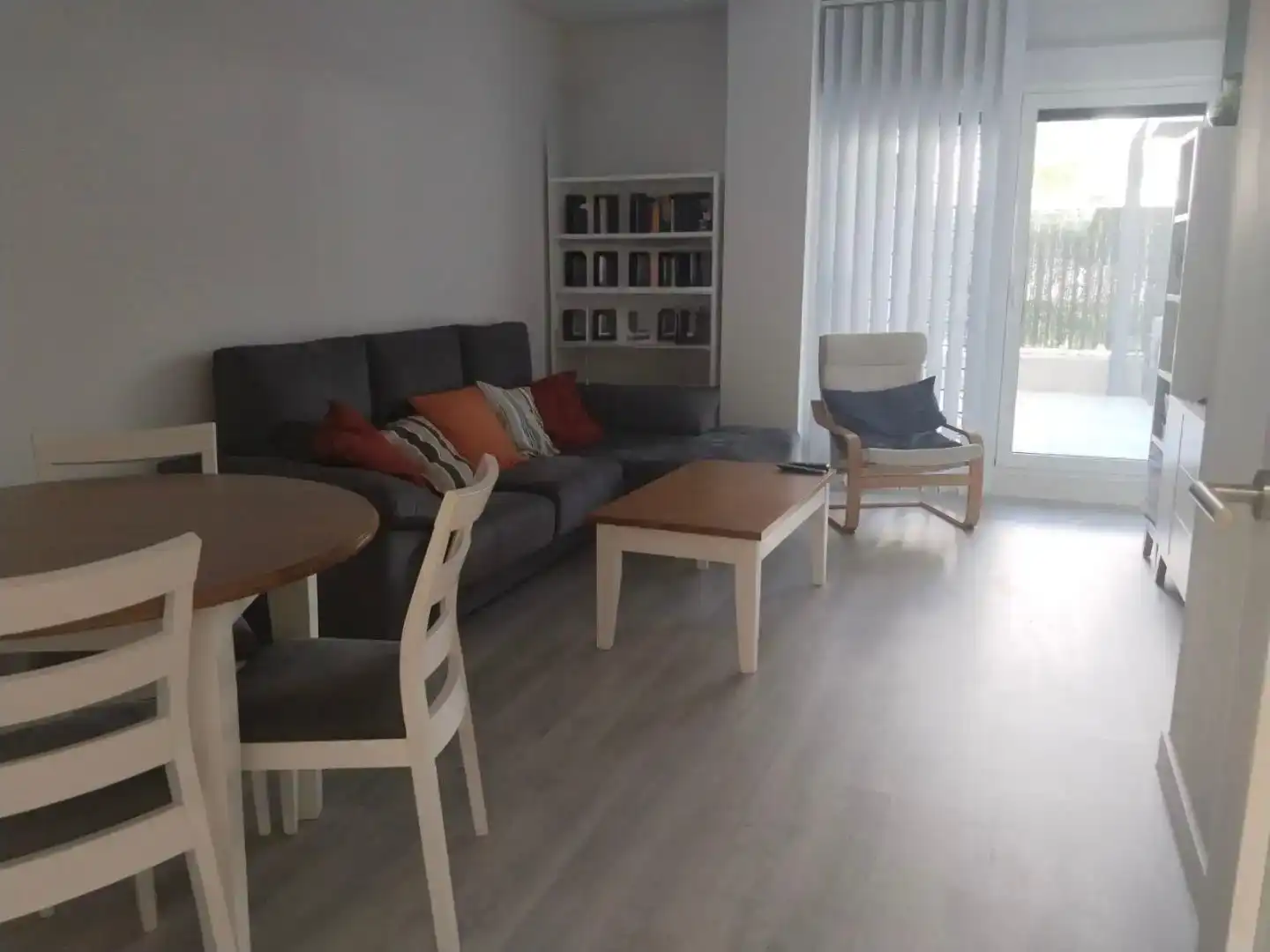 Flat for rent in Mairena del Aljarafe, Sevilla