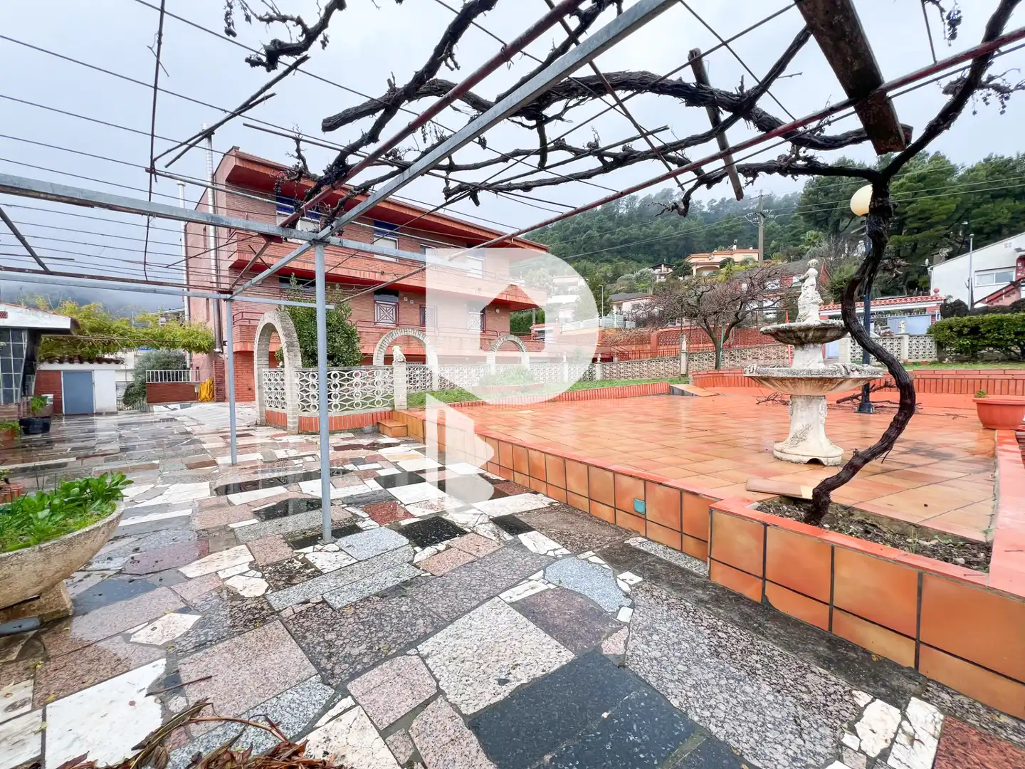 Terrassa de Casa o xalet en venda en Vallirana amb Aire condicionat, Calefacció i Jardí privat