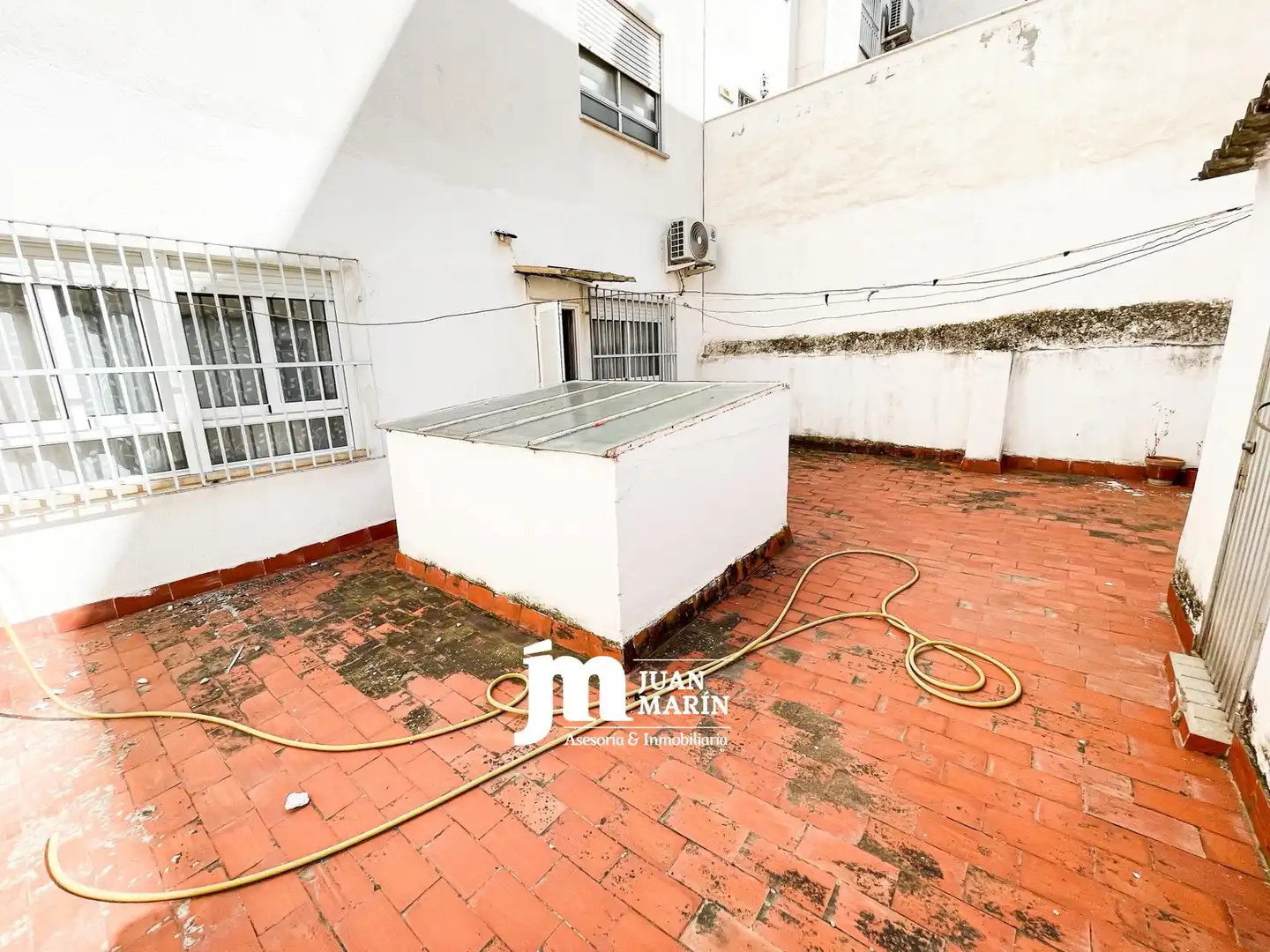 Vista exterior de Planta baixa en venda en Cieza amb Aire condicionat i Moblat