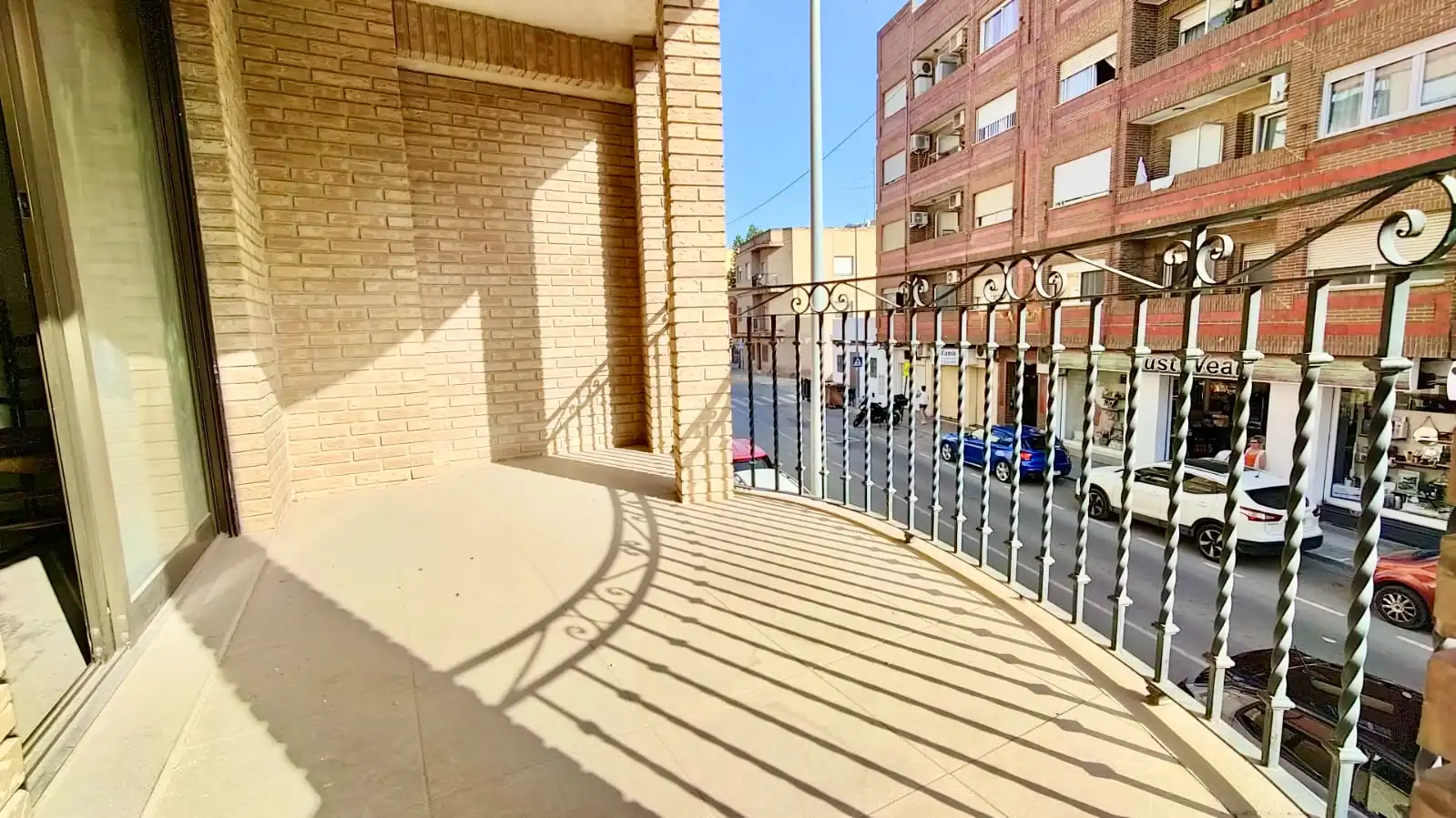 Vista exterior de Pis en venda en Bétera amb Balcó