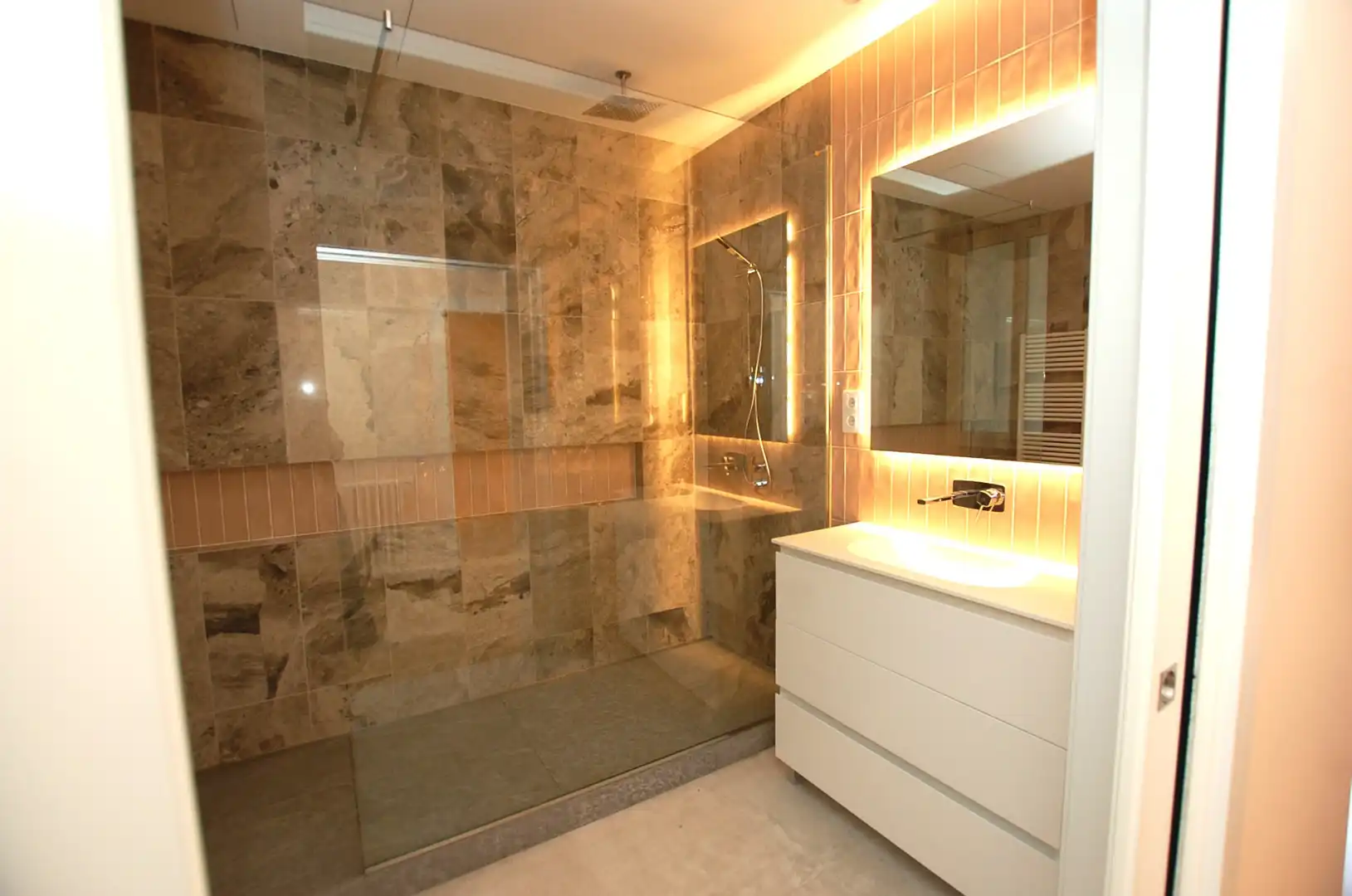 Appartamento con ascensore in vendita a Eixample, imagen 17