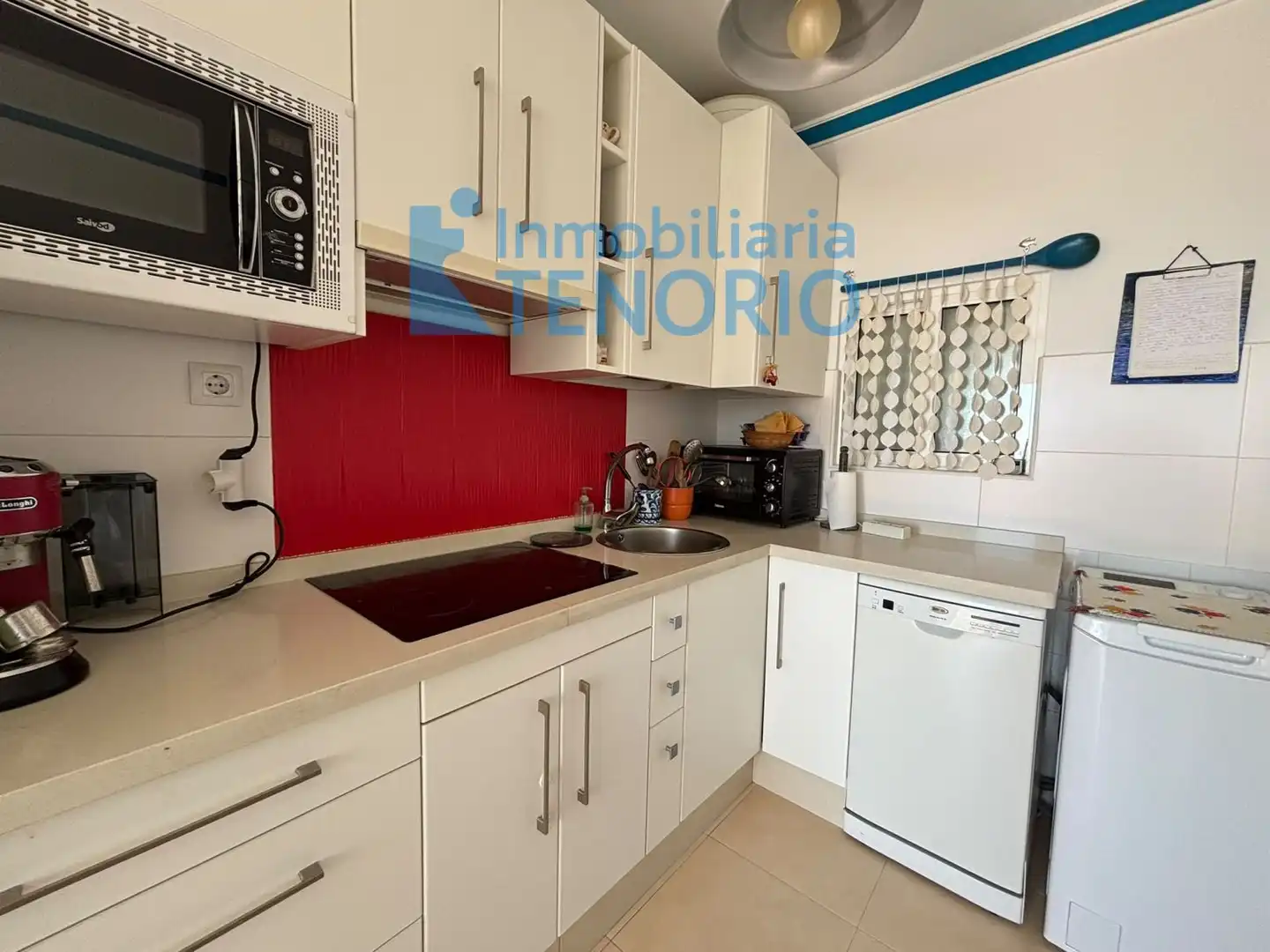 Cuina de Apartament en venda en La Antilla amb Terrassa