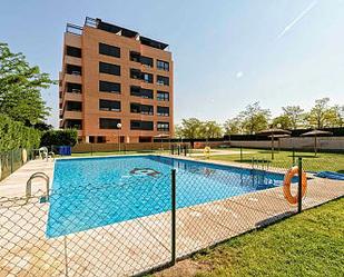 Swimming pool of Flat to rent in  Madrid Capital  with Air Conditioner