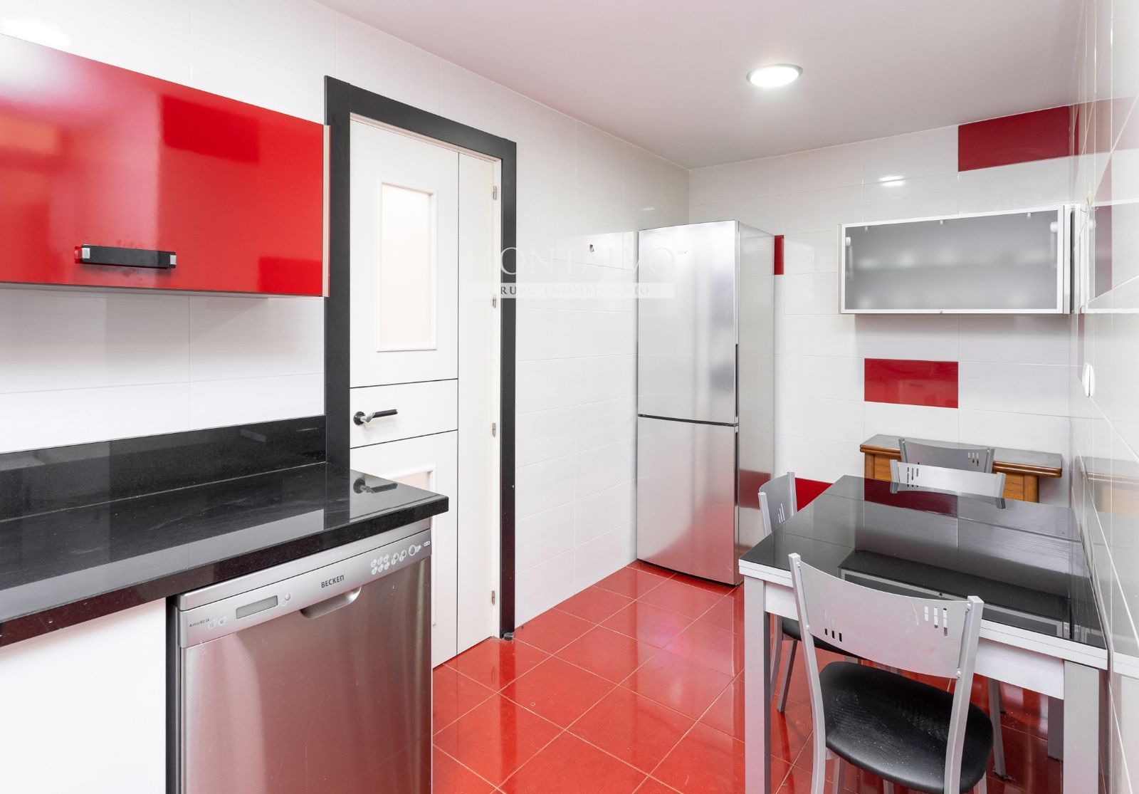Kitchen of Flat for sale in Atarfe  with Terrace