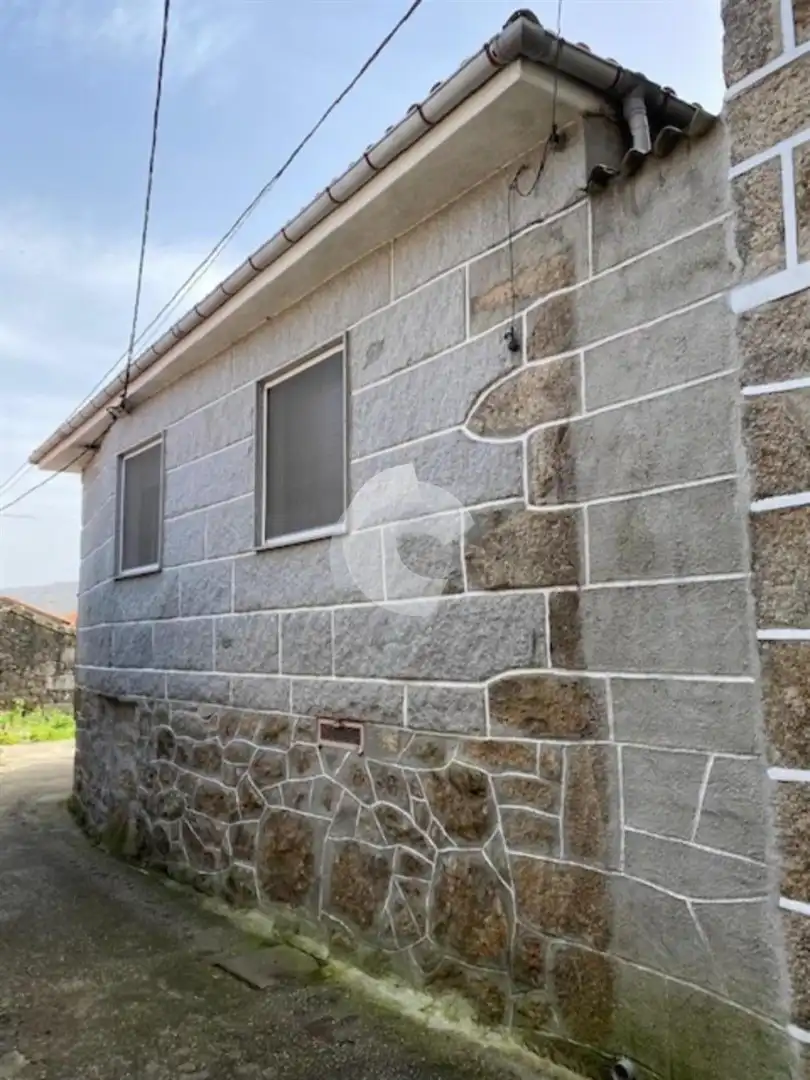 Vista exterior de Casa adosada en venta en Lobios
