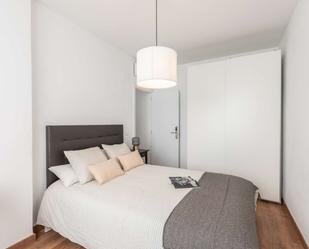 Bedroom of Flat to share in  Valencia Capital  with Air Conditioner and Terrace