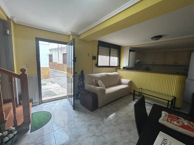 Casa-chalet en Venta en Calle Parras Las en Altura