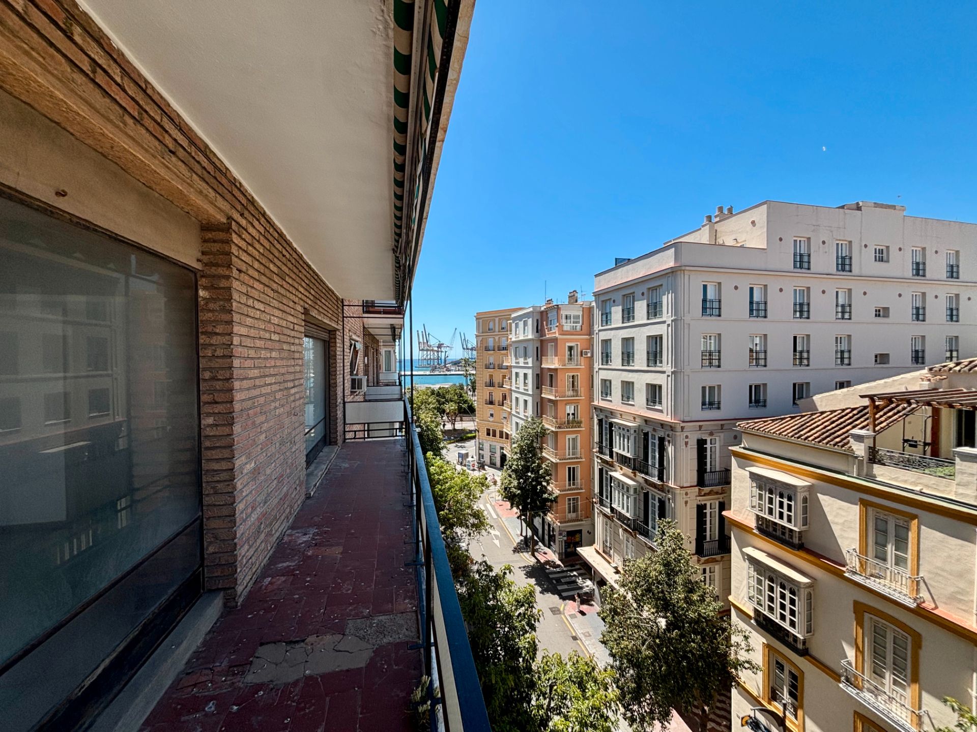 Vista exterior de Pis en venda en Málaga Capital amb Terrassa i Balcó