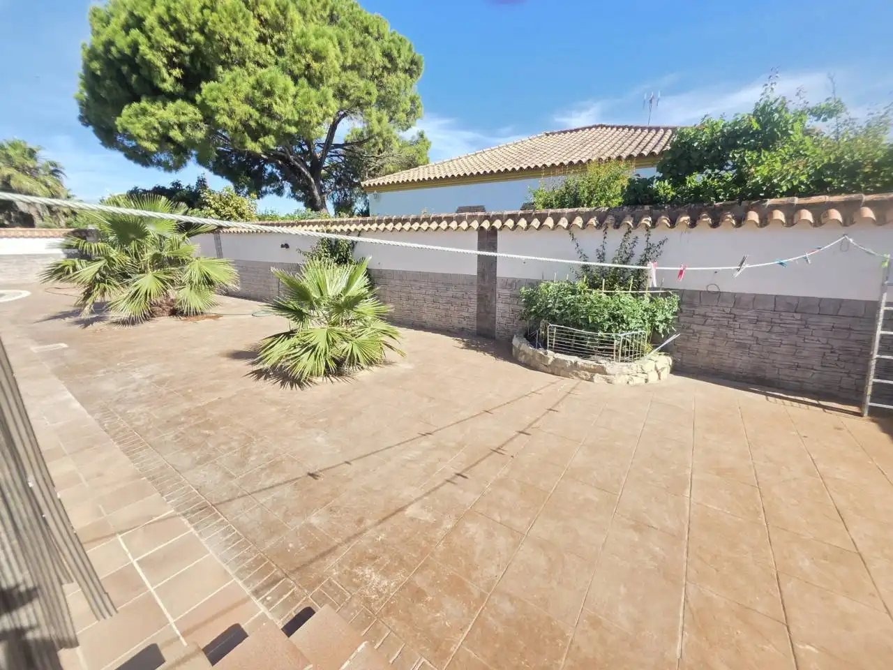 Garden of Houses for sale in Chiclana de la Frontera  with Terrace and Swimming Pool