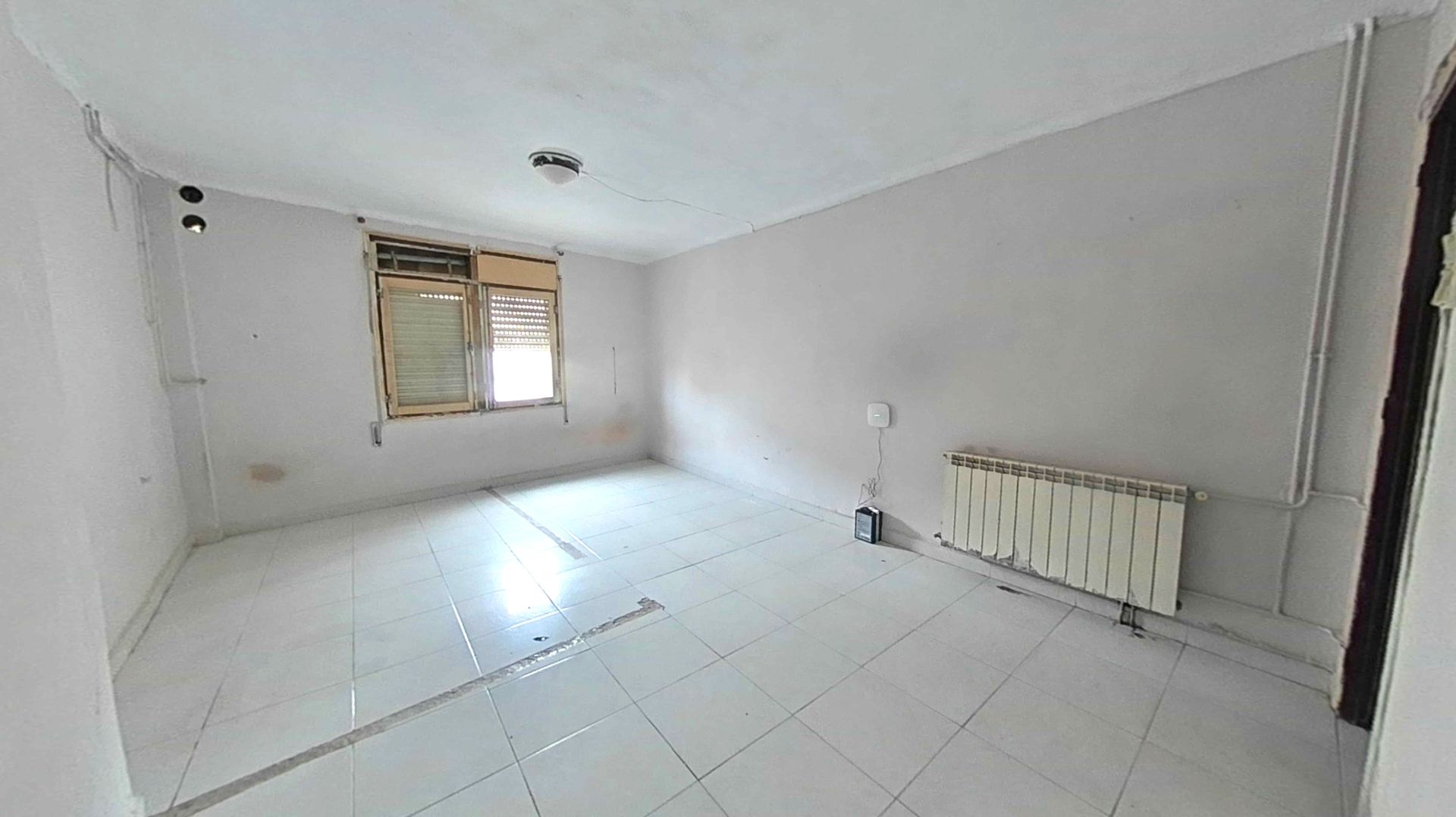 Single-family semi-detached for sale in Calle Goya, Sariñena