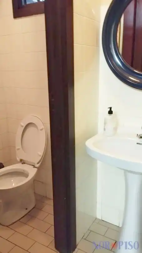 Badezimmer von Büro zum Verkauf in Bilbao 