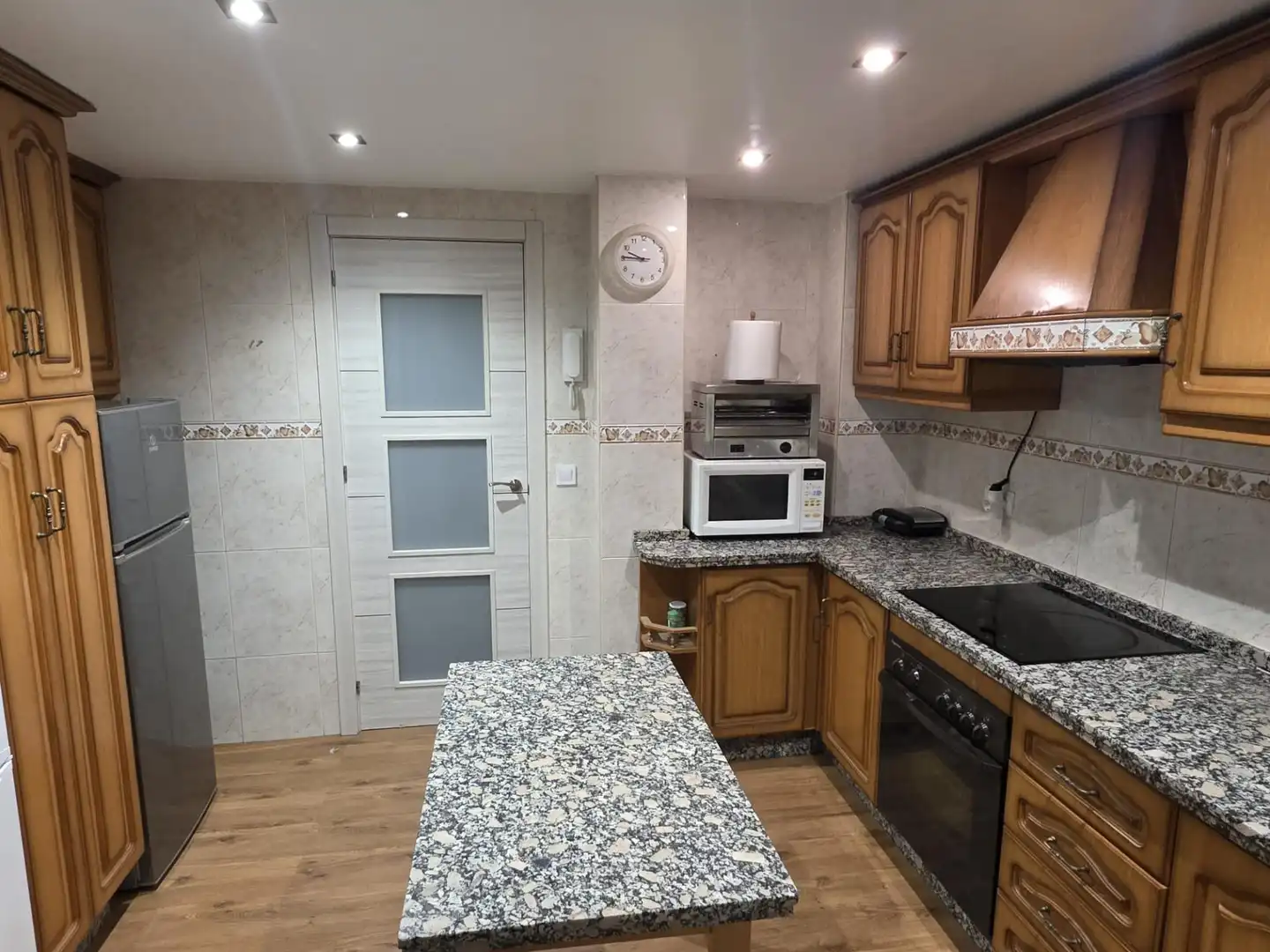 Kitchen of Flat for rent in Córdoba  with Furnished