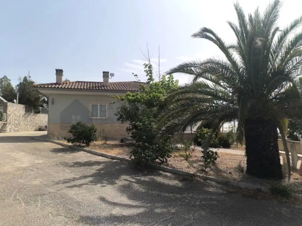 Casa o xalet de lloguer a Sax