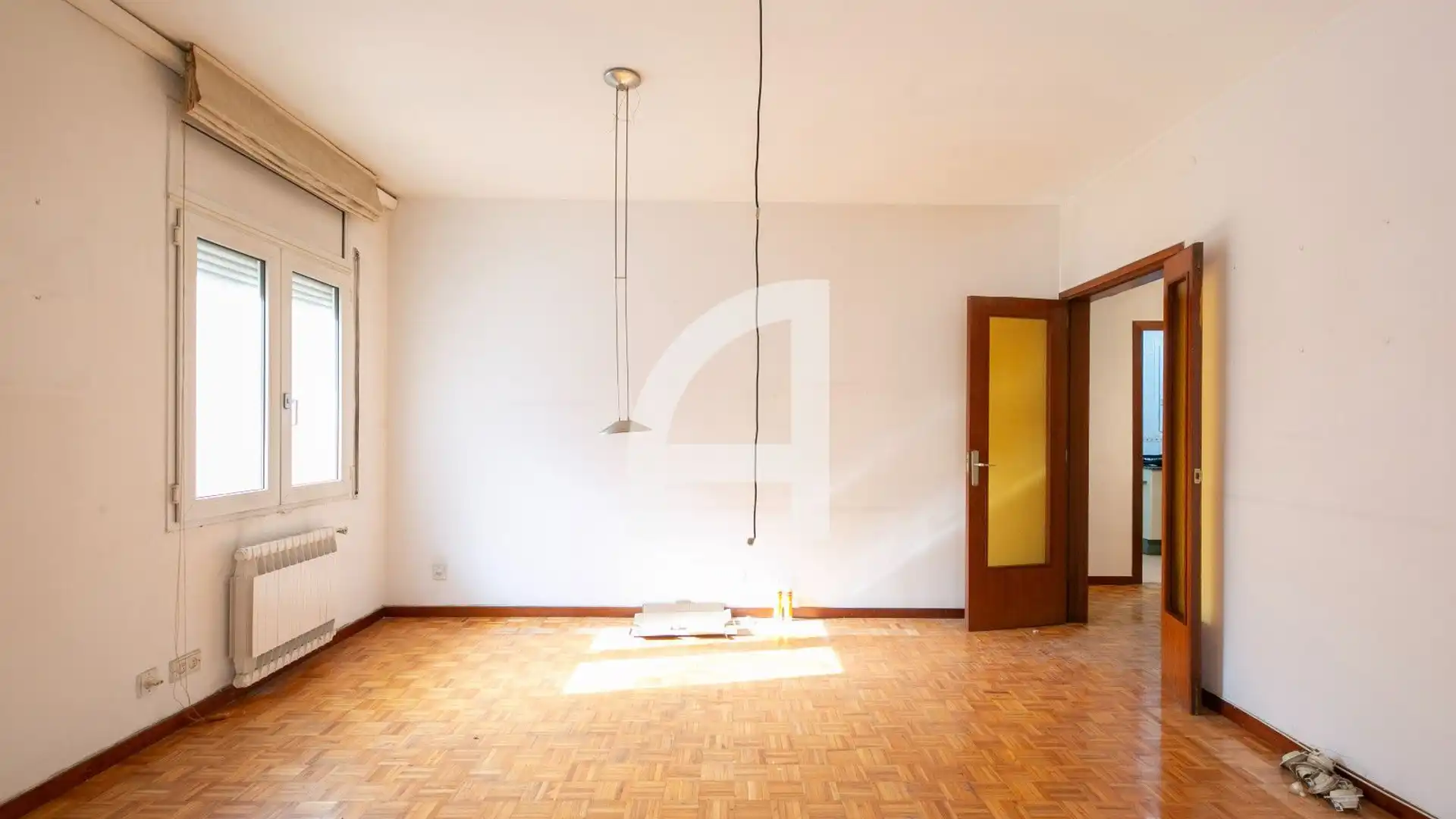 Sala de estar de Piso en venta en  Barcelona Capital con Aire acondicionado, Calefacción y Parquet