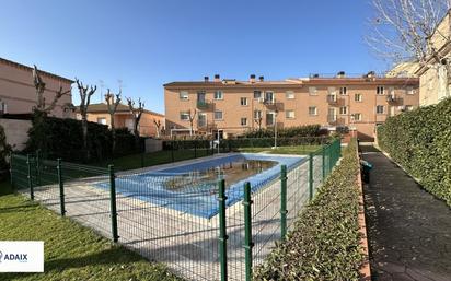 Swimming pool of Flat for sale in Villamiel de Toledo  with Air Conditioner, Swimming Pool and Balcony