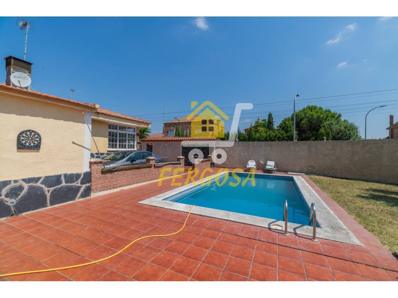 Swimming pool of House or chalet for sale in Casarrubios del Monte  with Air Conditioner, Heating and Private garden