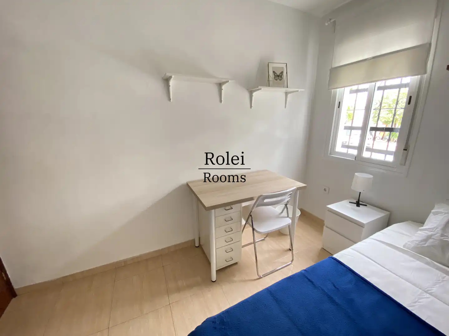 Habitación de Piso para compartir en Sevilla con Aire acondicionado, Calefacción y Amueblado