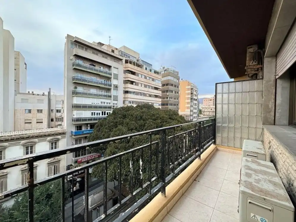 Oficina de alquiler en Centro