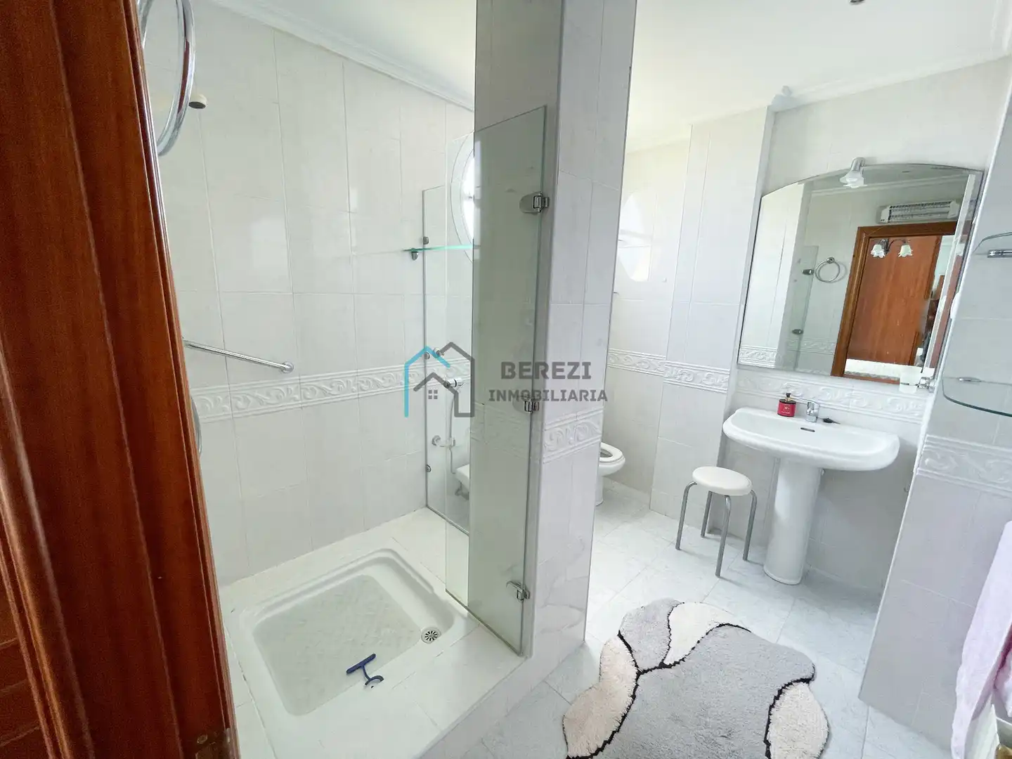 Baño de Dúplex en venta en Bermeo con Calefacción, Amueblado y Balcón