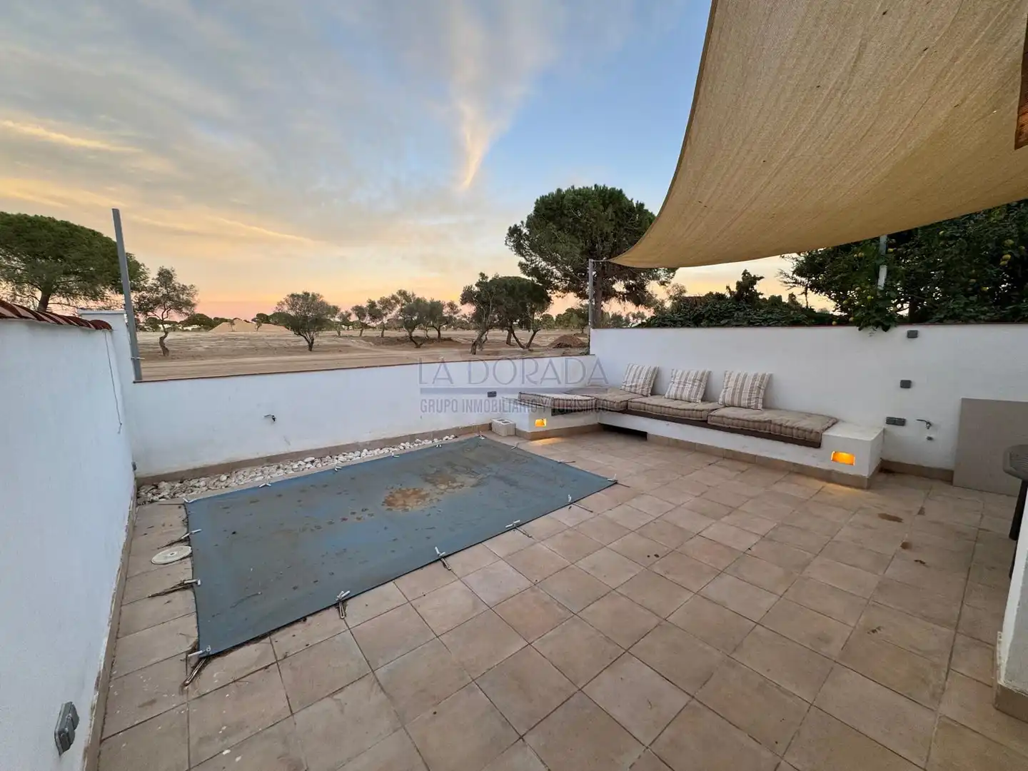Casa adosada en venda a Platja de Mont-roig