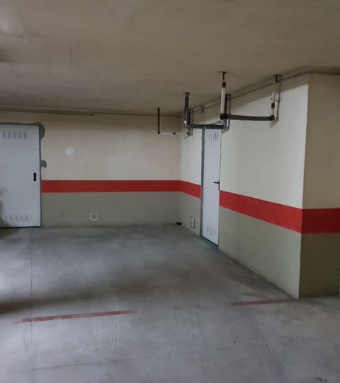 Foto 2 von Garage zur Miete in Avenida de Portugal, 39, San Pedro da Ramallosa, Nigrán