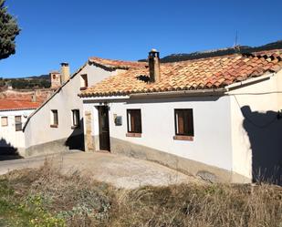 Vista exterior de Casa o xalet en venda en El Castellar amb Calefacció, Moblat i Forn