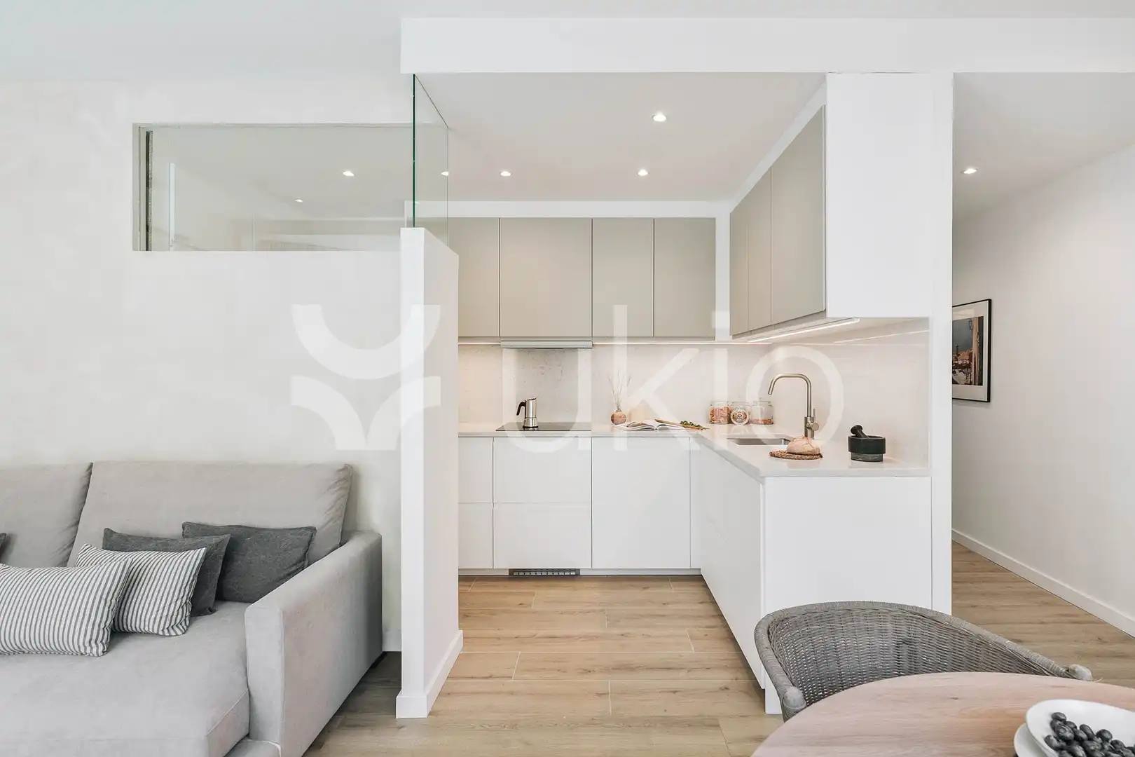 Cocina de Apartamento de alquiler en Barcelona con Aire acondicionado, Amueblado y Horno