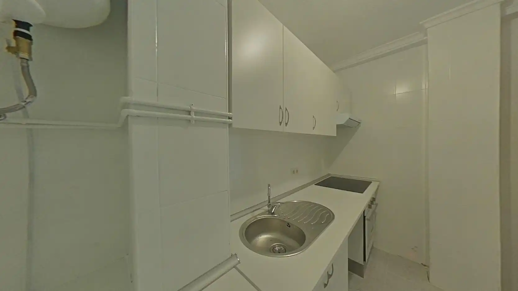Flat for sale in C/ Sierra de Gredos , Zona Centro Joven