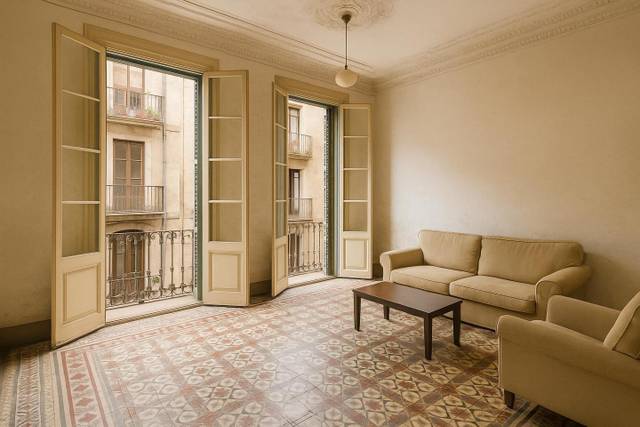 Piso en Venta en Carrer de Simó Oller en Barri Gòtic