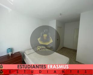 Bedroom of Flat to rent in  Granada Capital  with Heating and Balcony