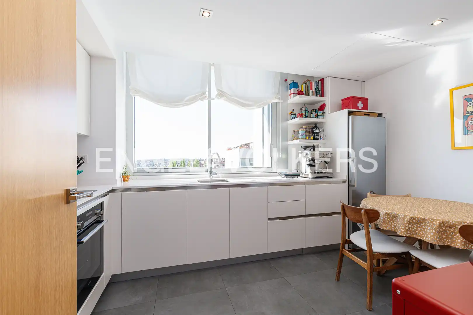 Kitchen of Attic for sale in Madrid  with Air Conditioner, Heating and Private garden