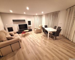 Living room of Flat to rent in  Albacete Capital  with Balcony