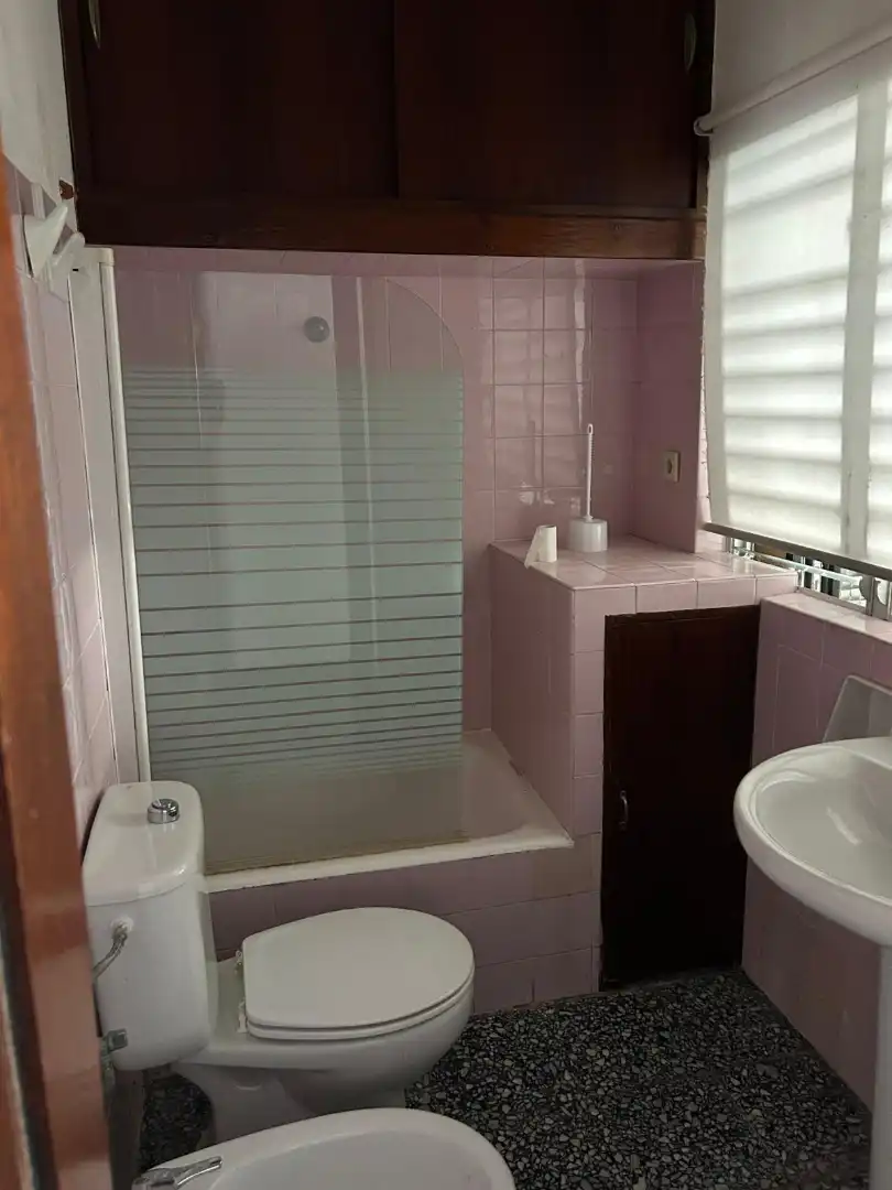 Bany de Casa o xalet en venda en Telde amb Jardí privat, Terrassa i Traster