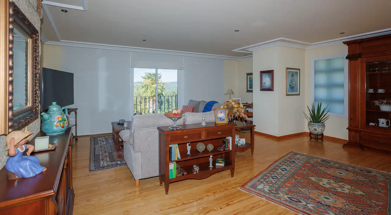 Casa amb terrassa en venda a Amoeiro, imagen 68