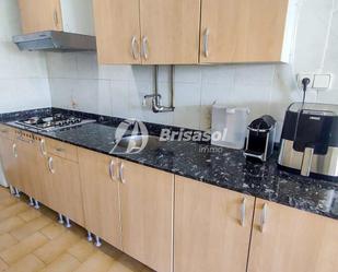 Kitchen of Flat for sale in Reus  with Air Conditioner and Heating
