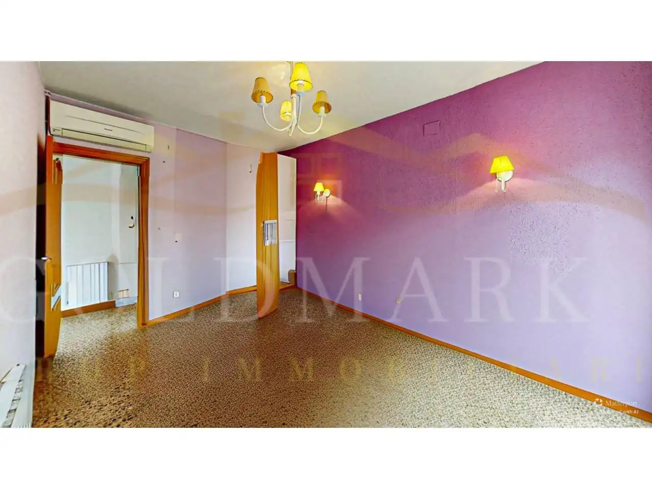 Habitación de Casa o chalet en venta en Corbera de Llobregat con Aire acondicionado, Calefacción y Jardín privado