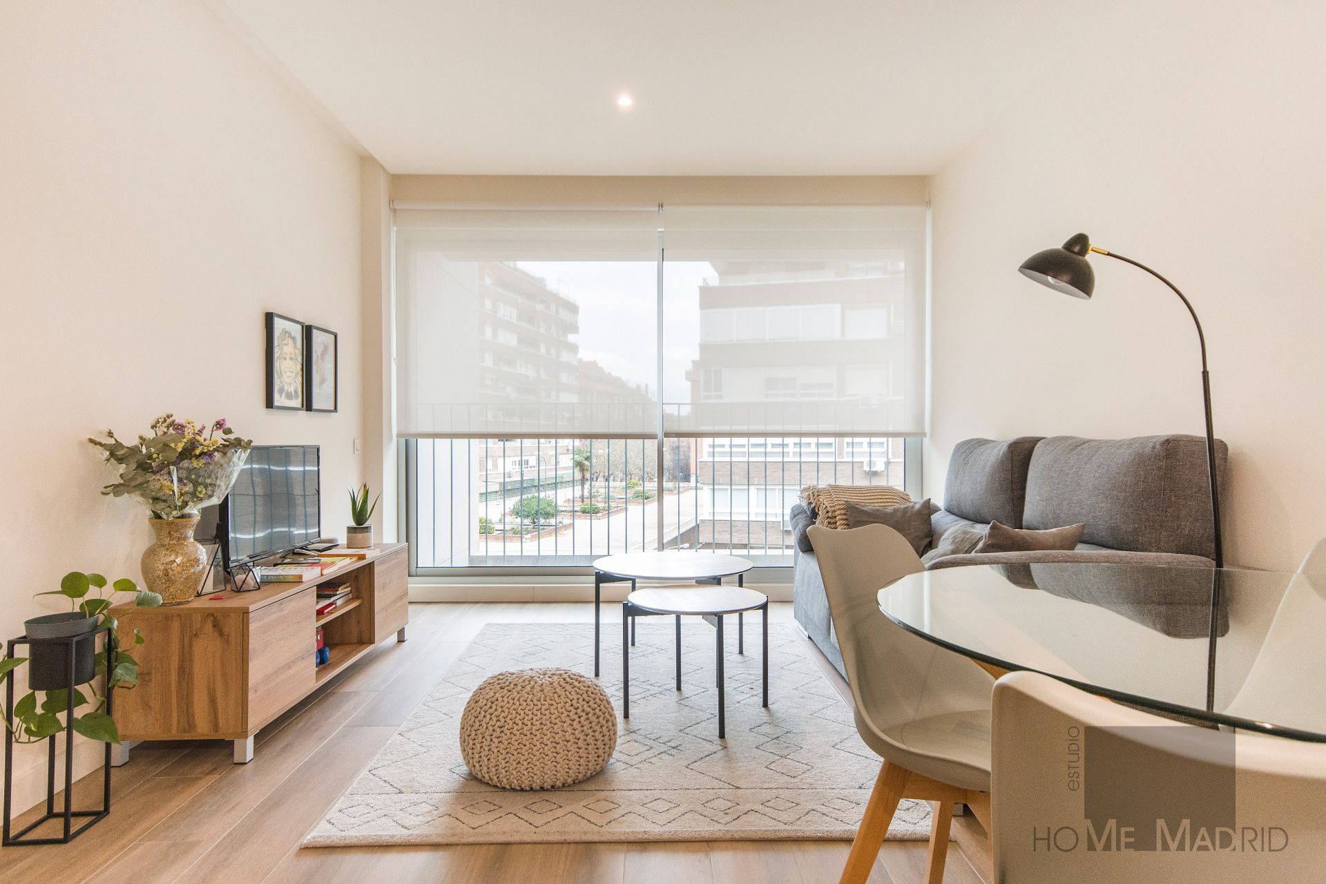 Living room of Flat for sale in  Madrid Capital  with Air Conditioner, Heating and Parquet flooring