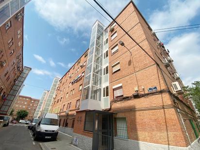Vista exterior de Pis en venda en  Madrid Capital amb Aire condicionat, Calefacció i Moblat