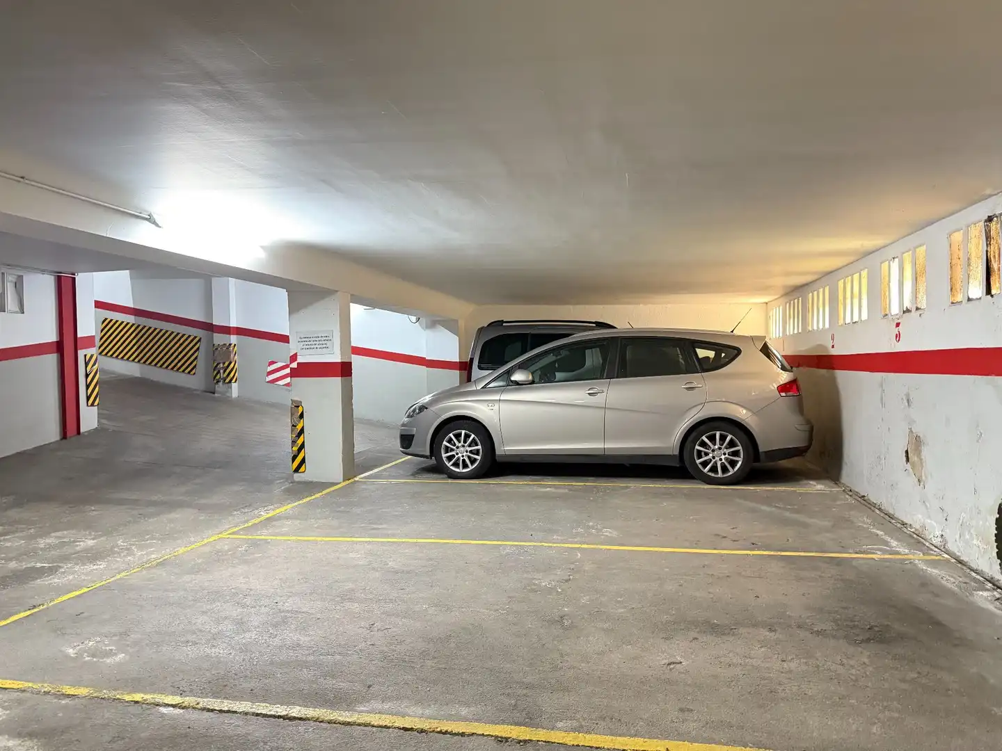 Parkplatz von Garage zum Verkauf in Igualada