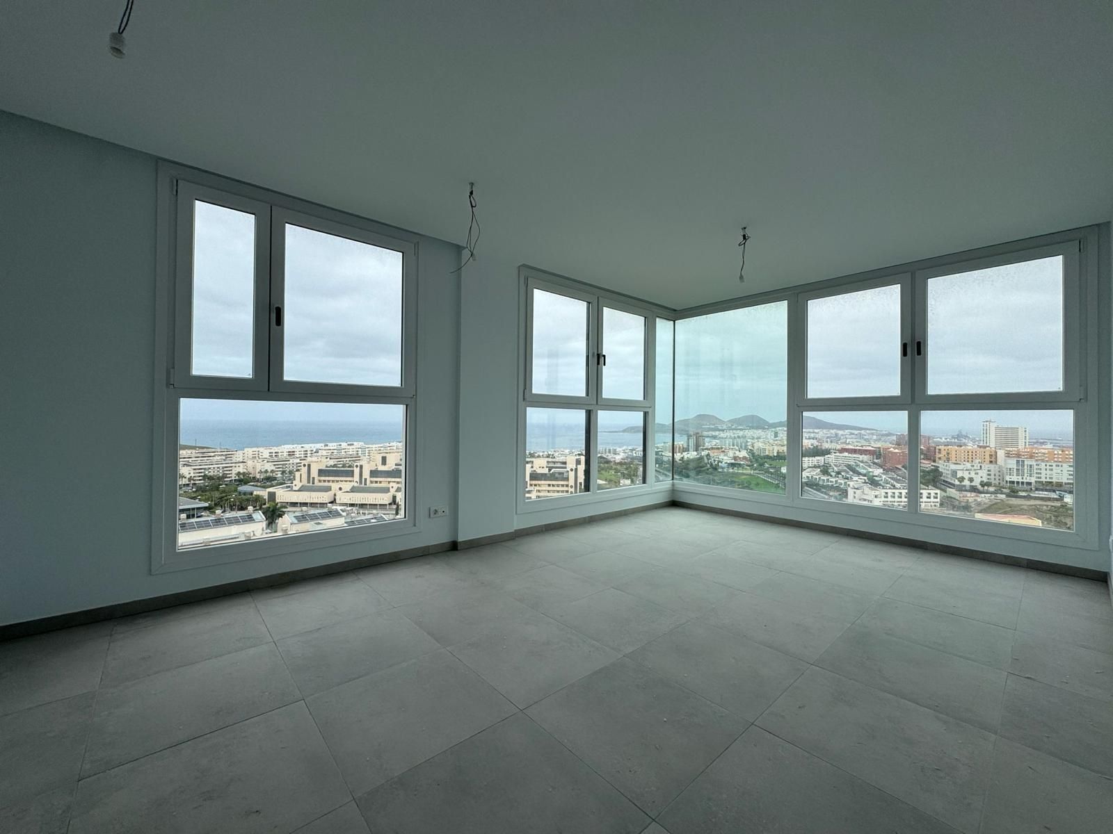 Exterior view of Flat for sale in Las Palmas de Gran Canaria  with Terrace, Storage room and Community pool