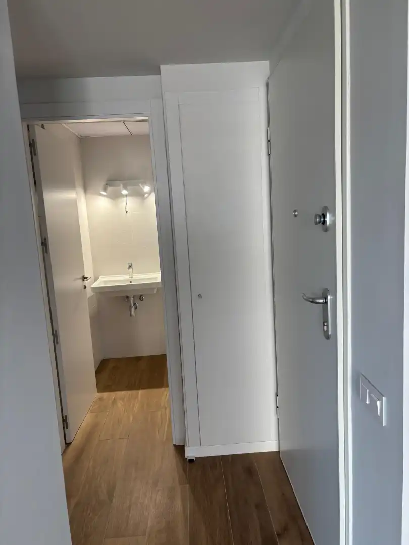 Baño de Piso de alquiler en Quart de Poblet con Aire acondicionado, Calefacción y Trastero