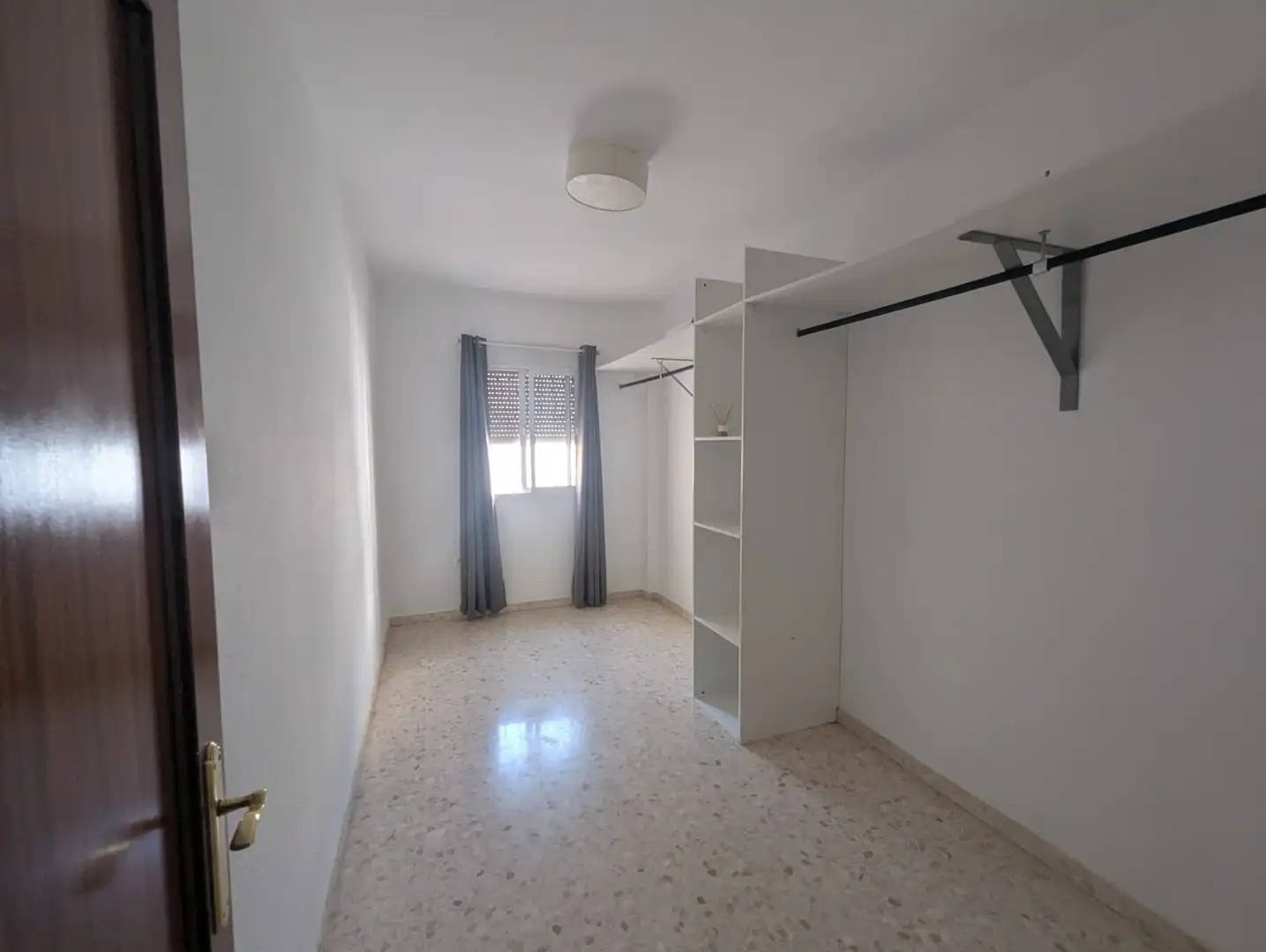 Bedroom of Flat for rent in La Rinconada  with Air Conditioner, Oven and Washing machine