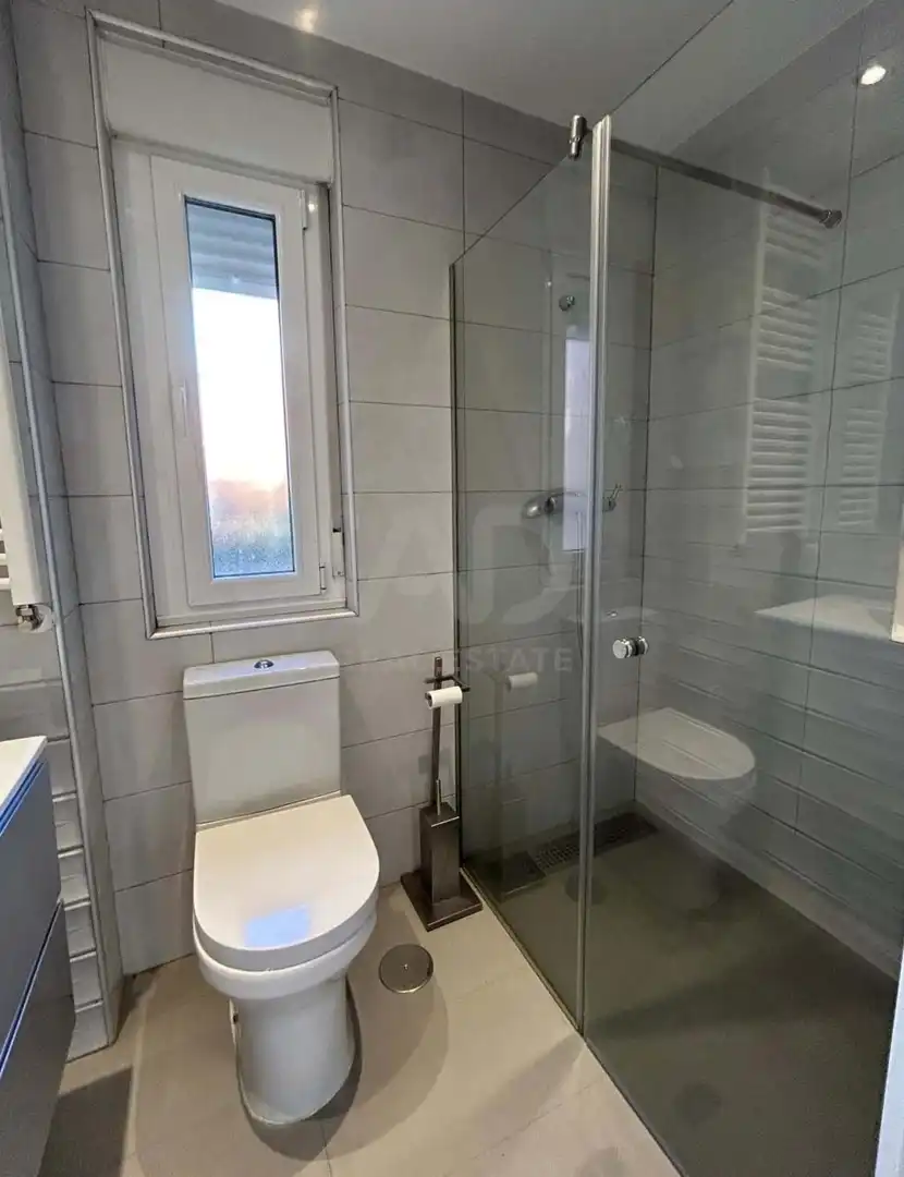 Bany de Casa o xalet en venda en Sariegos amb Calefacció, Terrassa i Piscina