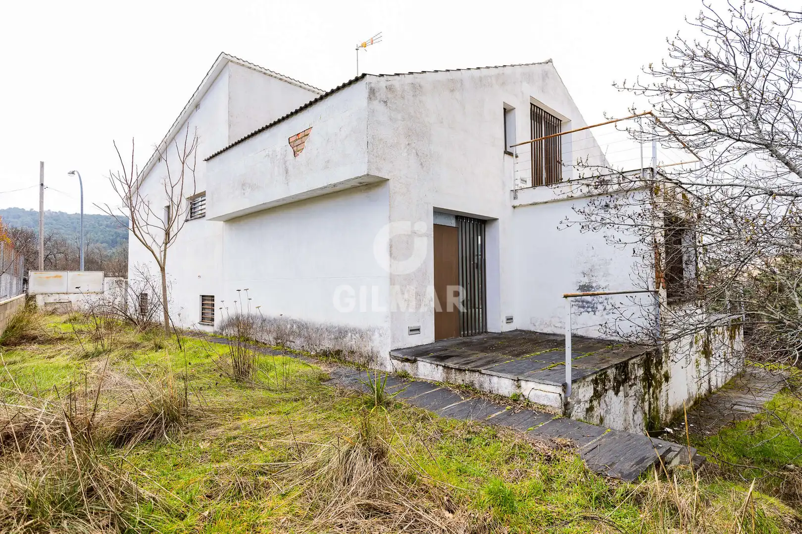 Vista exterior de Casa o chalet en venta en Becerril de la Sierra con Calefacción y Jardín privado